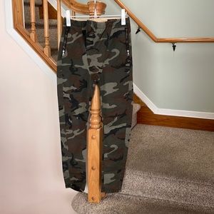 Camo pants . Unusual fit. Size 0